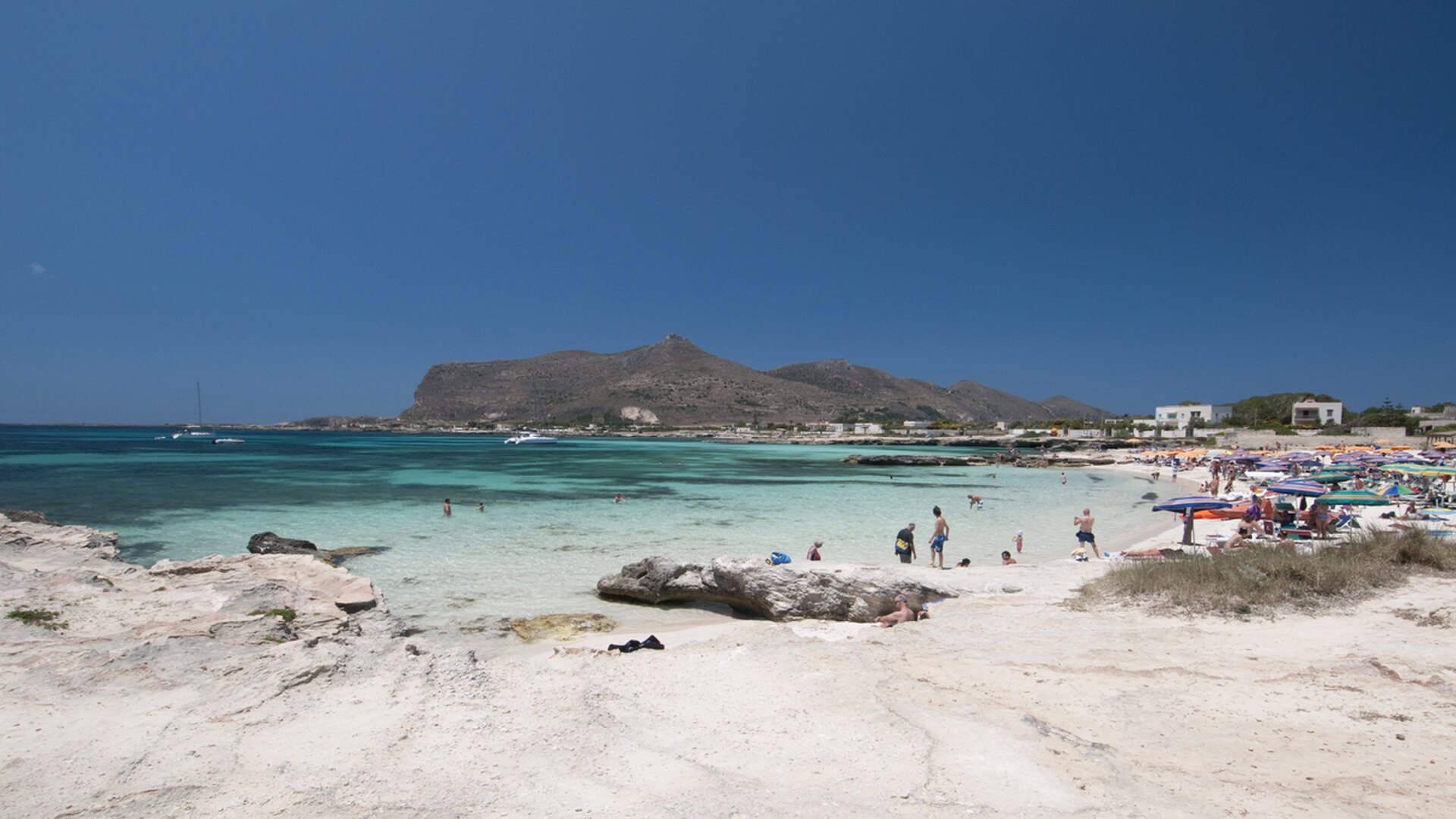 Spiaggia di Lido Burrone a Favignana